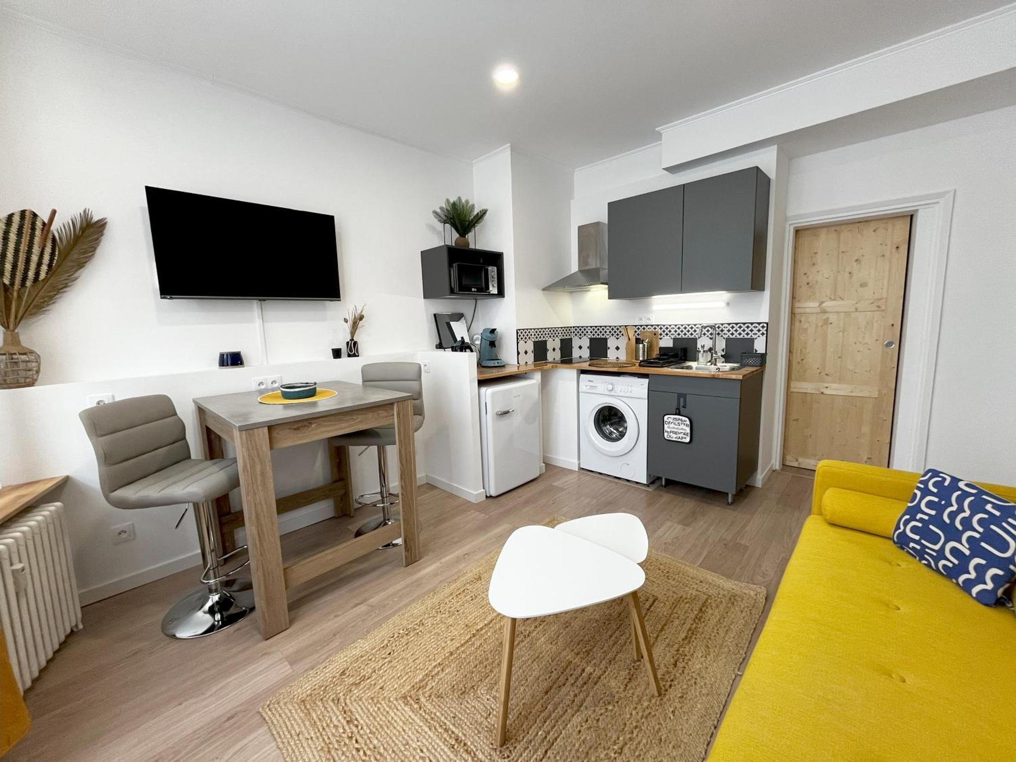 Le Cosmopolite • Hyper Centre • Calme • Proche Gare Apartment *